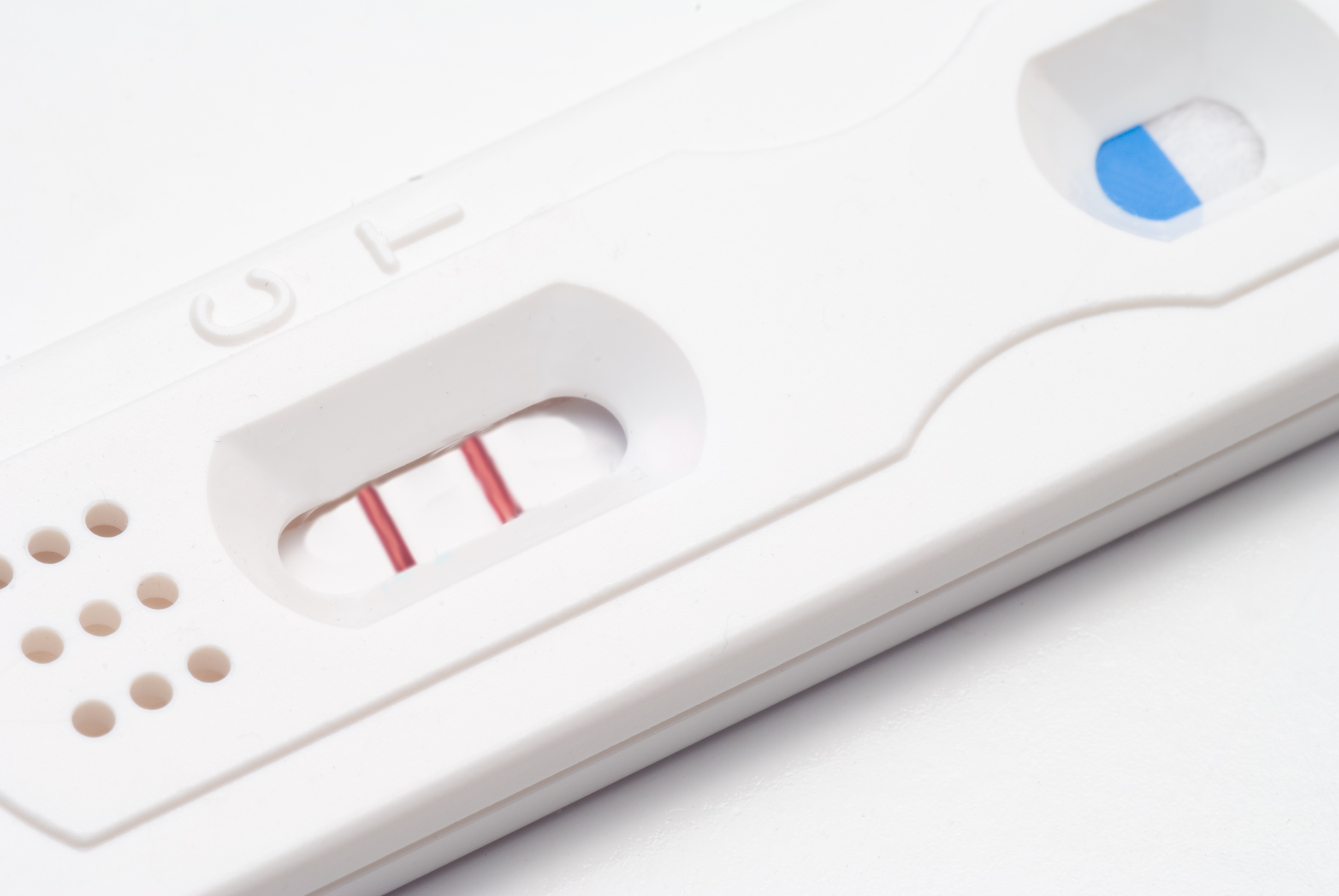 тест на беременность 2 полоски