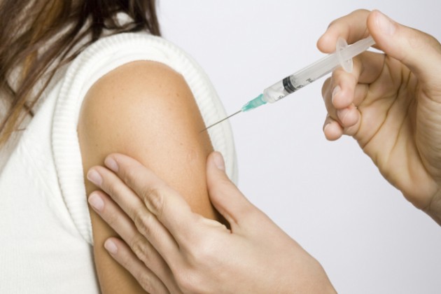 Корь у взрослого человека: спасет ли прививка?