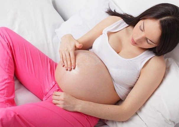 Кровоточат десны при беременности: норма или тревожный симптом? 
