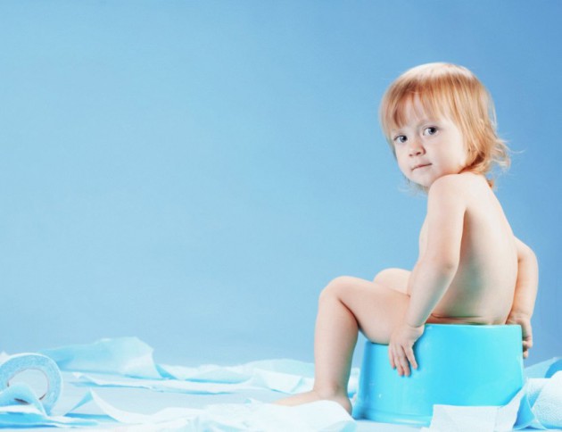 У ребенка температура, рвота и понос: причины и лечение