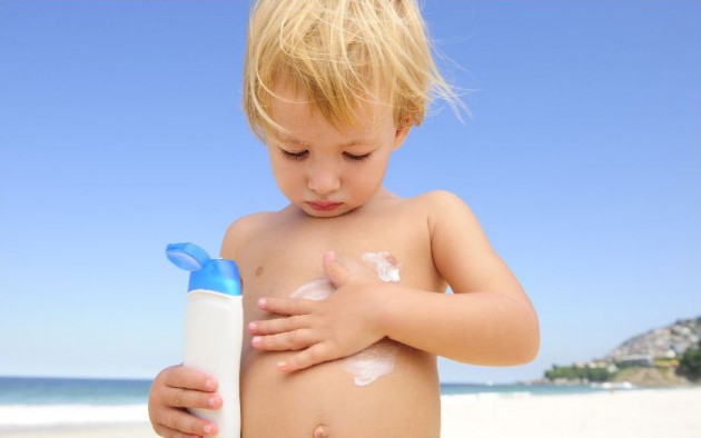 Детский солнцезащитный крем – гарантия приятного отдыха для всей семьи