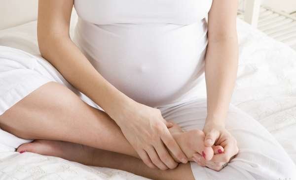 неразрешенный массаж беременным