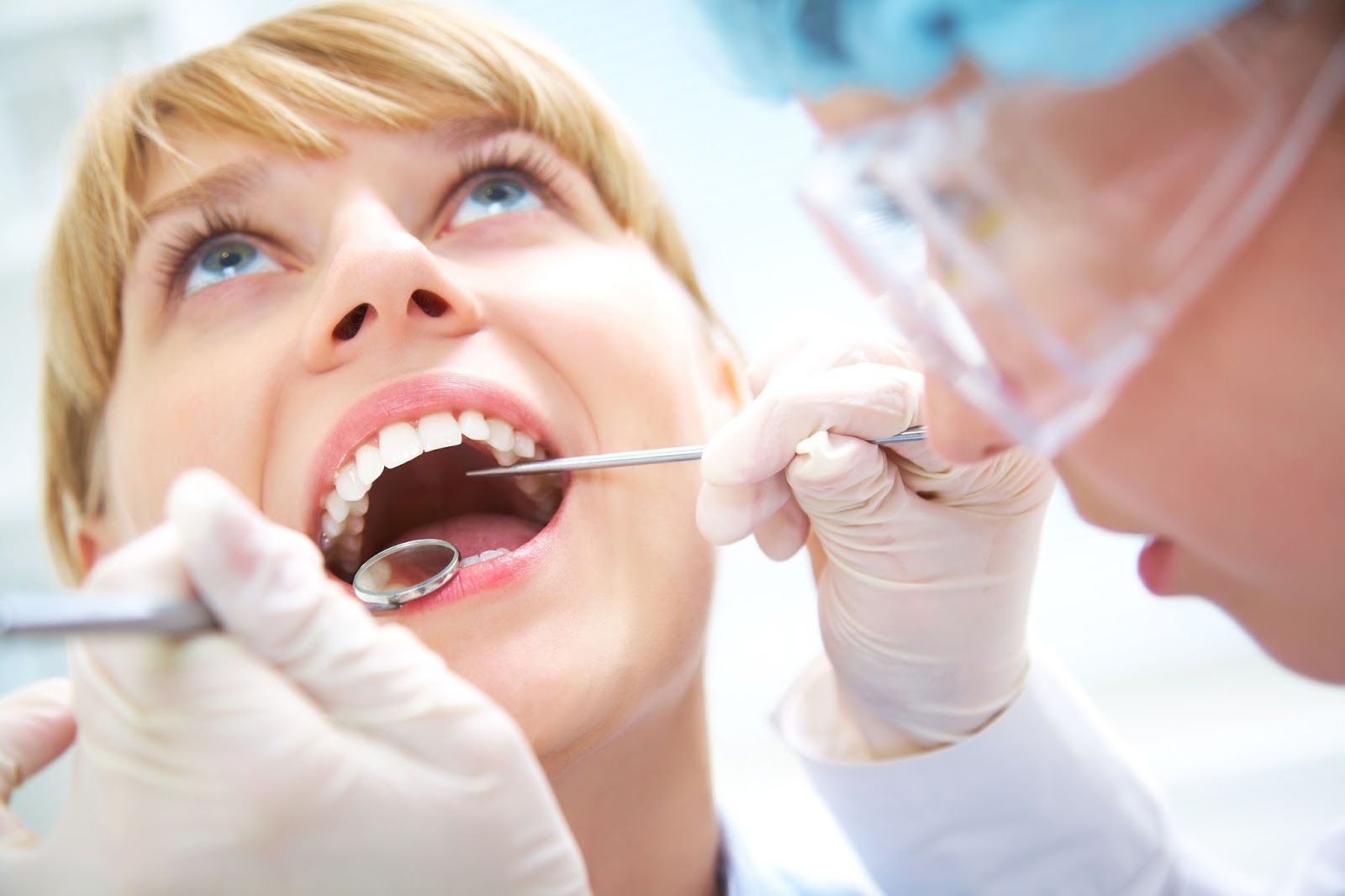 лечение десен у стоматолога