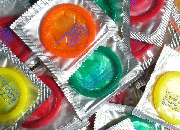 презервативы и венерические заболевания